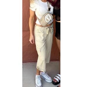 WHBM White House black market ivory 100% silk cargo wide capri pants